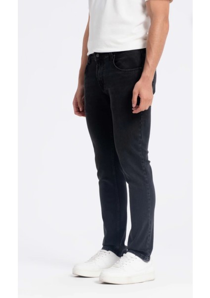 Erkek Normal Bel Fermuarlı Boru Paça Üst Kalite Jean Pantolon modelleri