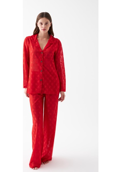Kadın Kırmızı Şeffaf Jakar Düğmeli Pijama Takımı