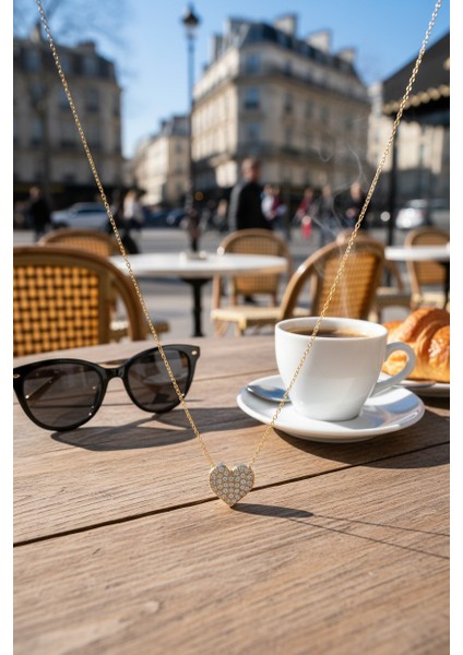 Kalpli Figürlü Zirkon Taşlı Bombeli 14 Ayar Altın Kolye fiyatları