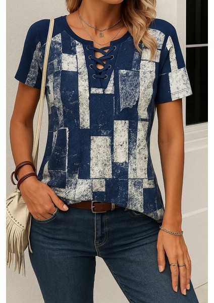 Kadın Kısa Kollu Yakası Bağcıklı Kuş Gözü Detay Süprem Bluz