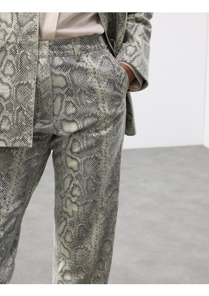 Deri Düz Paça Pantolon modelleri