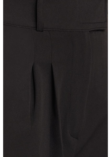 Kadın Regular Fit Klasik Kesim Cırt Kapamalı Palazzo Siyah Pantolon