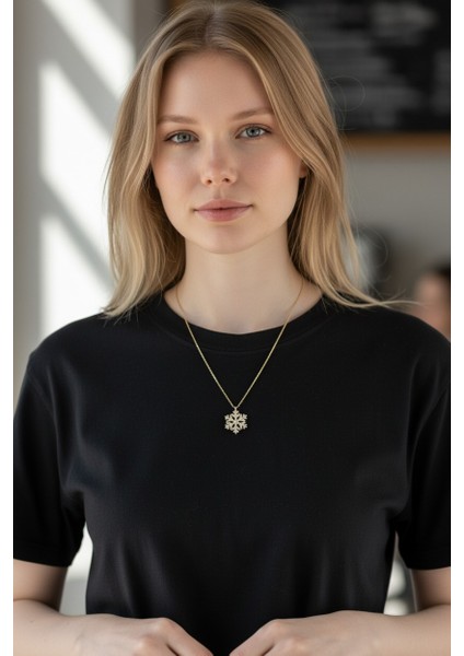 Kar Tanesi Figürlü Zirkon Taşlı 14 Ayar Altın Kolye modelleri