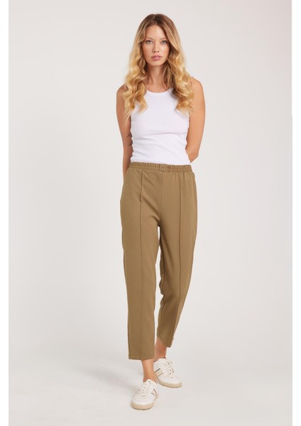 Kadın Relax Fit Rahat Kesim Yüksel Bel Düz Paça Beli Lastikli Haki Pantolon indirimleri