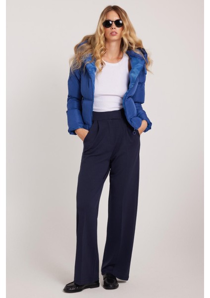 Kadın Regular Fit Klasik Kesim Cırt Kapamalı Geniş Paça Lacivert Pantolon indirimleri