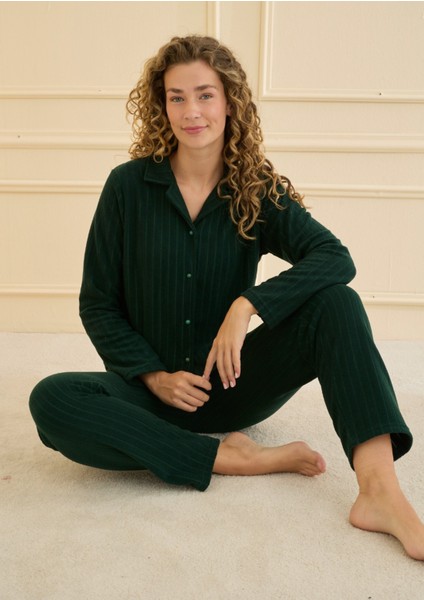 Yeşil Fitilli Polar Pijama Alt Üst modelleri