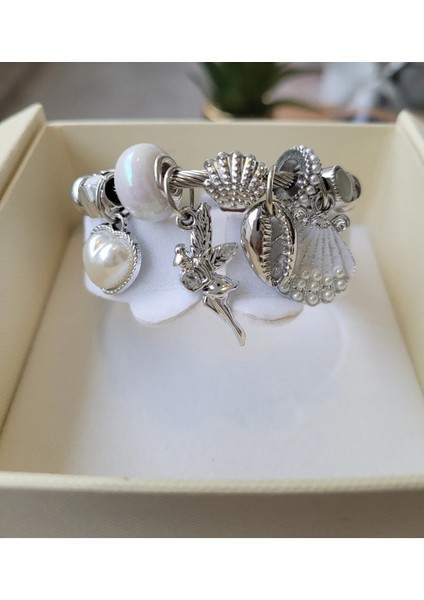 Charmlı Çelik Bileklik