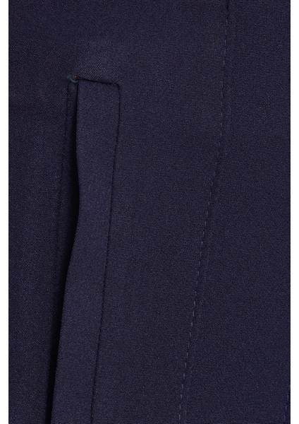 Kadın Relax Fit Rahat Kesim Yüksel Bel Dar Paça Lacivert Pantolon