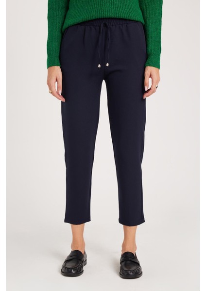 Kadın Relax Fit Rahat Kesim Yüksel Bel Dar Paça Beli Lastikli Bağcıklı lacivert Pantolon
