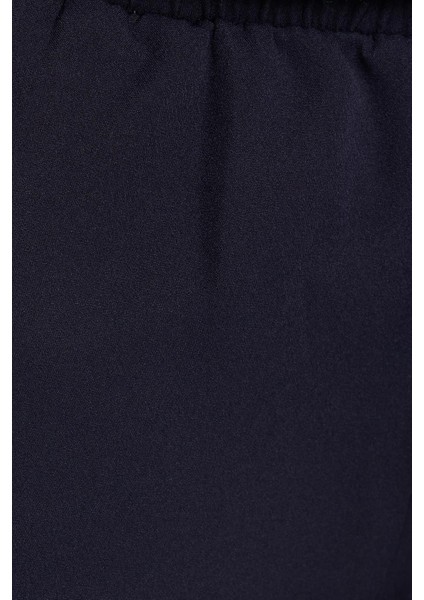 Kadın Relax Fit Rahat Kesim Yüksel Bel Dar Paça Beli Lastikli Bağcıklı lacivert Pantolon