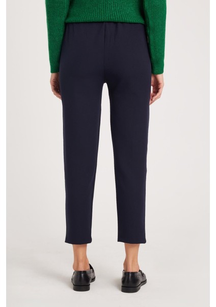 Kadın Relax Fit Rahat Kesim Yüksel Bel Dar Paça Beli Lastikli Bağcıklı lacivert Pantolon