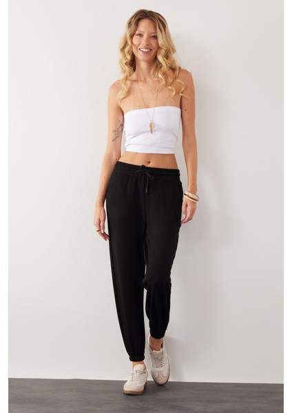 Kadın Relax Fit Rahat Kesim Modal Kumaş Beli Bağlamalı Lastikli Jogger Siyah Pantolon fiyatları