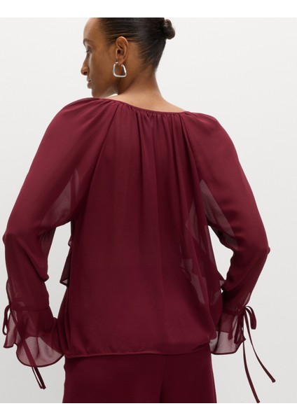 Fiyonklu Yaka Volanlı Bluz fırsatları