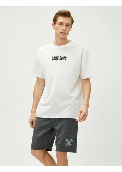 Erkek Kolej Şort Beli Bağcıklı Işlemeli Cepli