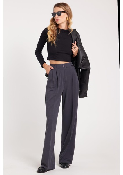 Kadın Regular Fit Klasik Kesim Yüksel Bel Geniş Paça Antrasit Pantolon indirimleri