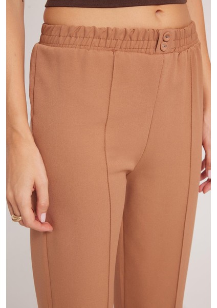 Kadın Relax Fit Rahat Kesim Yüksel Bel Düz Paça Beli Lastikli Açık Bej Pantolon fırsatları