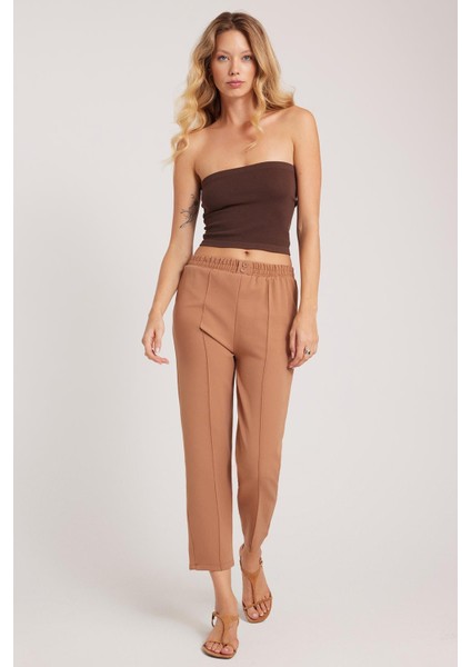 Kadın Relax Fit Rahat Kesim Yüksel Bel Düz Paça Beli Lastikli Açık Bej Pantolon indirimleri