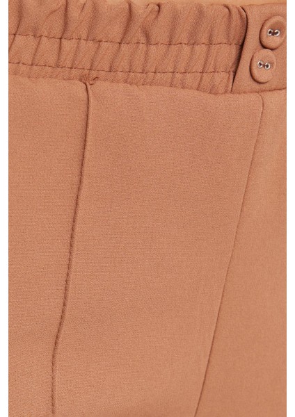 Kadın Relax Fit Rahat Kesim Yüksel Bel Düz Paça Beli Lastikli Açık Bej Pantolon