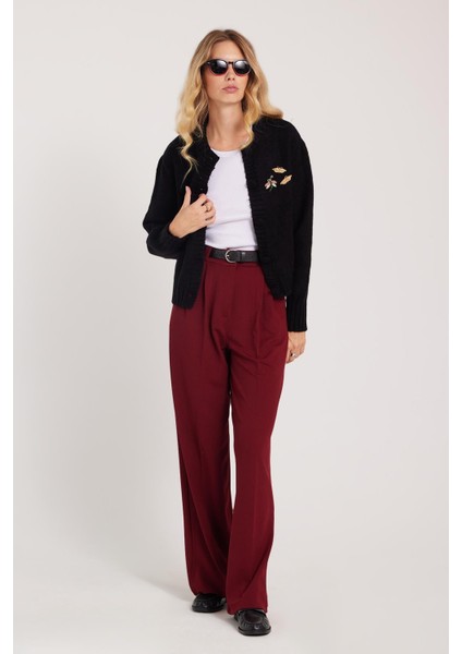 Kadın Regular Fit Klasik Kesim Yüksel Bel Geniş Paça Bordo Pantolon indirimleri