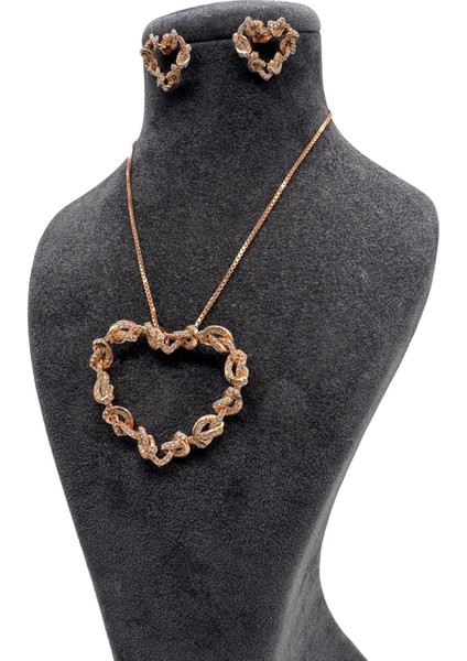 Gümüş Kalpli Kolye Rose Taşlı Kolye