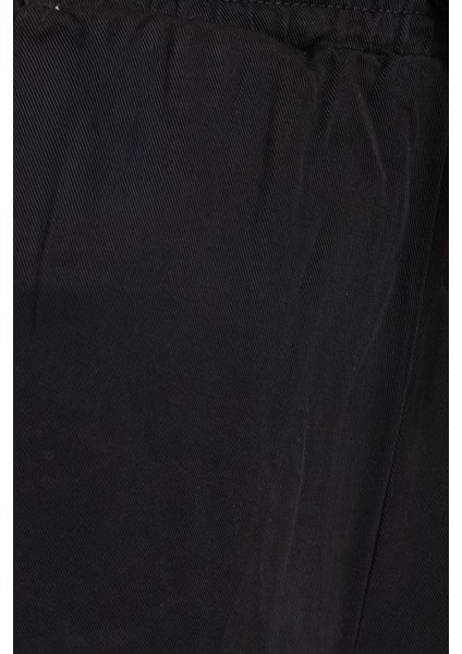 Kadın Regular Fit Klasik Kesim Pamuklu Geniş Paça Siyah Pantolon