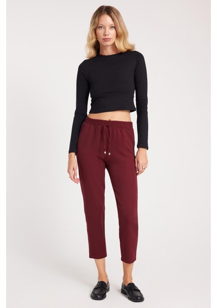 Kadın Relax Fit Rahat Kesim Yüksel Bel Dar Paça Beli Lastikli Bağcıklı bordo Pantolon indirimleri