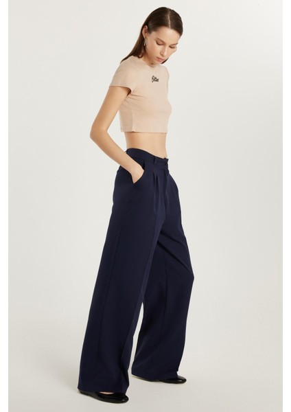 Kadın Regular Fit Pileli Ispanyol Paça lacivert Pantolon fırsatları