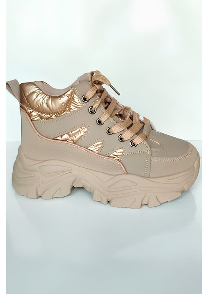 Kadın Kalın Taban Spor Ayakkabı - Bej ve Gold Detaylı Sneaker, Yürüyüş Ayakkabısı
