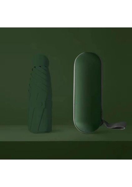 Yeşil Renkli Özel Kılıflı Şemsiye, Şık ve Pratik Kullanım Sağlar.