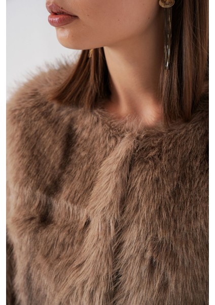 Kadın Bdart Crop Fit Suni Kürk Ceket Kunduz Kahverengisi