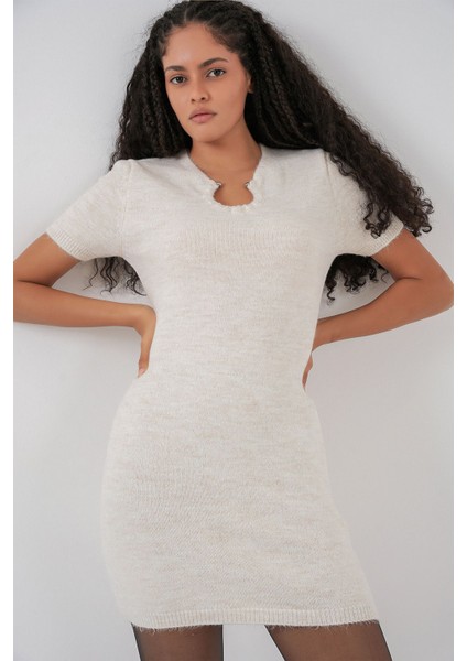 Kadın Bdart Aksesuar Detaylı Bodycon Mini Triko Elbise Fildişi Doğal fırsatları