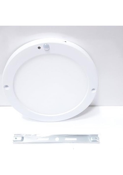 Gece Gündüz Sensörlü Sıva Üstü Tavan Bologna Slim Kasa Panel LED 2100 Lm (Beyaz Işık) modelleri