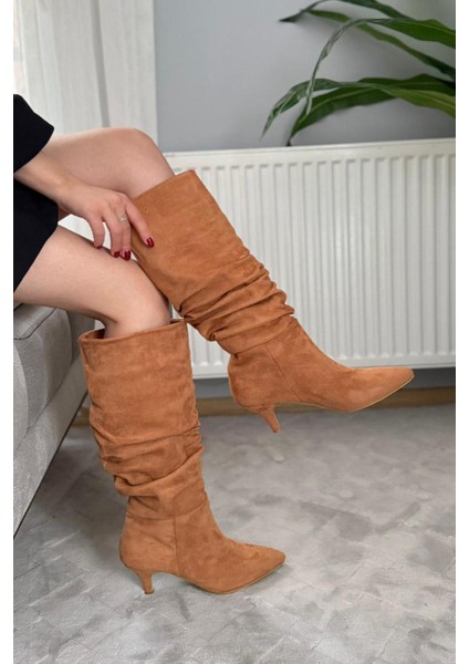 Kadın Tamara Taba Süet Körüklü Sivri Burun Çivi Topuk Çizme modelleri