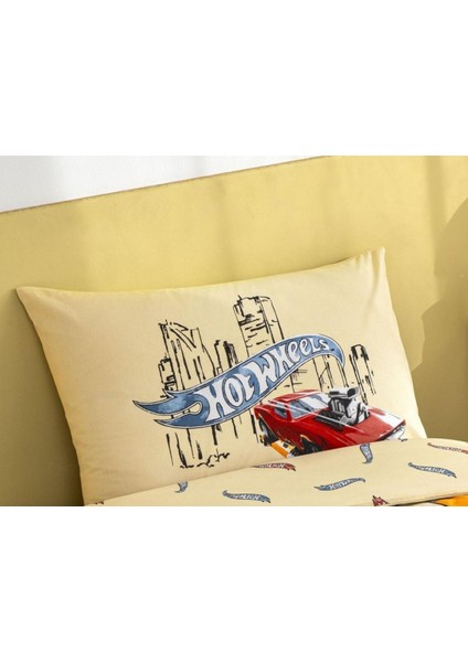 Lisanslı Hotwheels Desenli % 100 Pamuk Kumaş 1 Adet Yastık Kılıfı 50X70 cm