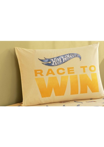 Lisanslı Hotwheels Desenli % 100 Pamuk Kumaş 1 Adet Yastık Kılıfı 50X70 cm fiyatları
