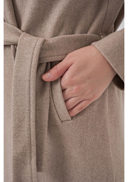 Kadın Bdart Kruvaze Yaka Kuşaklı Kaşe Ceket Bej Doğal