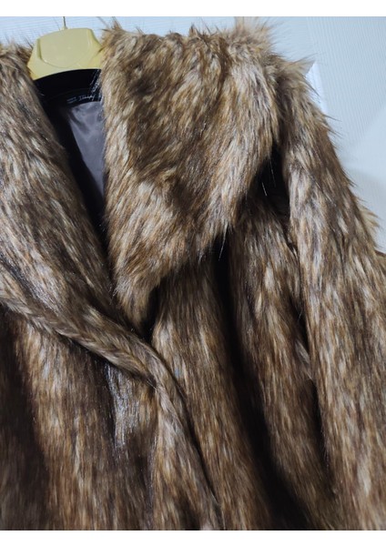 Kadın Kılçıllı Suni Kürk Çıt Çıt ve Cep Detaylı Mont fırsatları