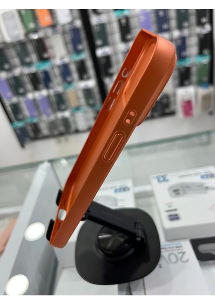 iPhone 16 Pro Max Uyumlu Magsafe Özellikli Sert Ag Glass Telefon Kılıfı / 17 Pro Görünümlü modelleri