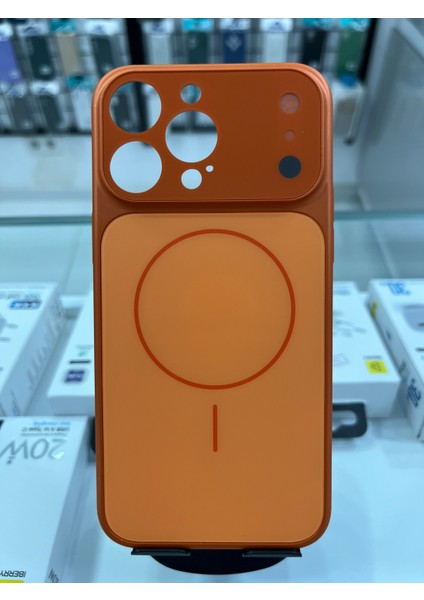 iPhone 14 Pro Uyumlu Magsafe Özellikli Sert Ag Glass Telefon Kılıfı / 17 Pro Görünümlü