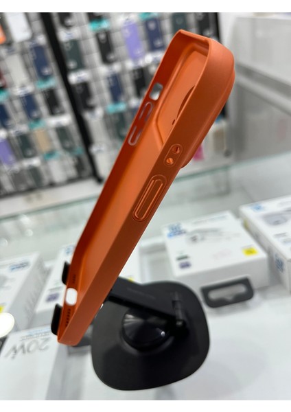 iPhone 14 Pro Uyumlu Magsafe Özellikli Sert Ag Glass Telefon Kılıfı / 17 Pro Görünümlü modelleri