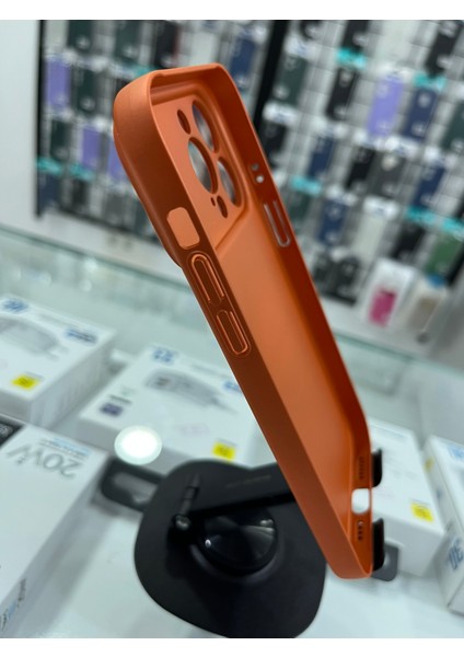 iPhone 14 Pro Uyumlu Magsafe Özellikli Sert Ag Glass Telefon Kılıfı / 17 Pro Görünümlü fırsatları