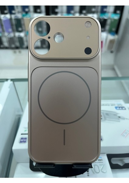 iPhone 16 Uyumlu Magsafe Özellikli Sert Ag Glass Telefon Kılıfı / 17 Pro Görünümlü