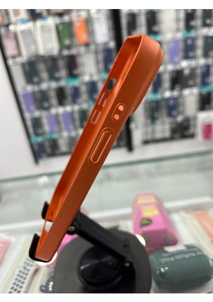 iPhone 15 Uyumlu Magsafe Özellikli Sert Ag Glass Telefon Kılıfı / 17 Pro Görünümlü fırsatları