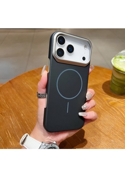 iPhone 17 Promax Magsafe Özellikli Ultra Slim Darbeye Dayanıklı Metal Çerçeveli Kılıf