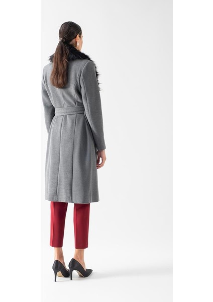 Pivetti Yakası Kürklü Kuşaklı Kaban Gri fırsatları