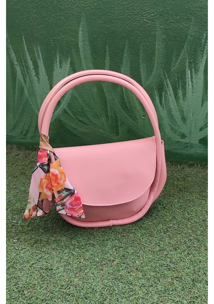 Yuvarlak Saplı Pudra Pembe Kadın Omuz Çantası – Fular Detaylı Şık El ve Günlük Çanta