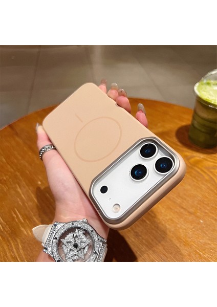 iPhone 17 Promax Magsafe Özellikli Ultra Slim Darbeye Dayanıklı Metal Çerçeveli Kılıf modelleri