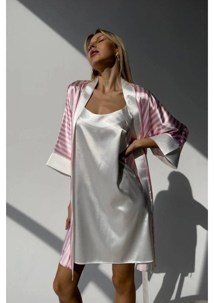 Klasik Pudra Askılı Gecelik & Pembe Çizgili Sabahlık