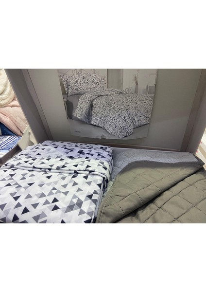Çift Kişilik Nevresimli Örtü Seti Trigon fiyatları