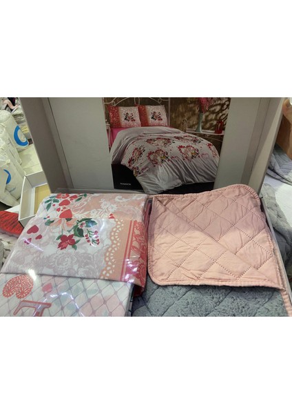 Çift Kişilik Nevresimli Örtü Seti Romantik Gri Pudra fiyatları